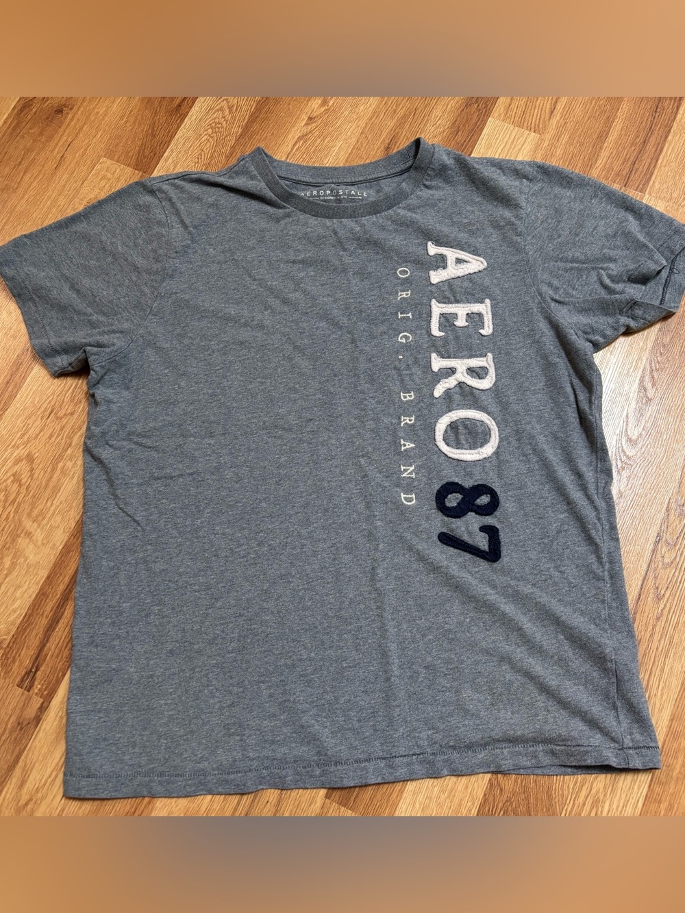 Y2K Aéropostale 1987 Graphic Grey T-Shirt Mens Size Medium